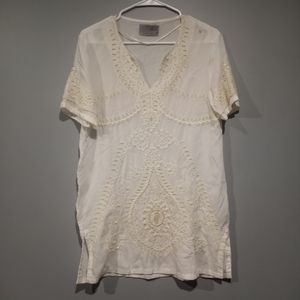 Women's  Ruff Hewn Cream Colored BOHO V-Neck  Beaded Top Size Small